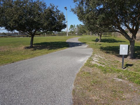 Lake Fran Loop Trail at Eagle Nest Park, Orlando