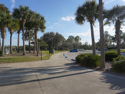 Lake Fran Loop Trail at Eagle Nest Park, Orlando