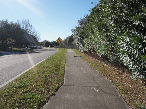 bike lake underhill path