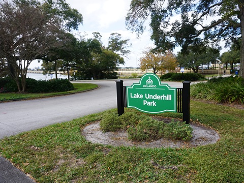 bike lake underhill path