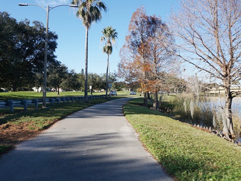 bike lake underhill path