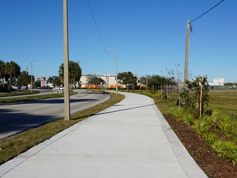 bike lake underhill path