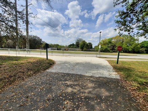 Cross Seminole Trail, FL