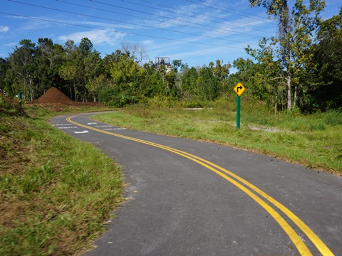 Cross Seminole Trail, FL