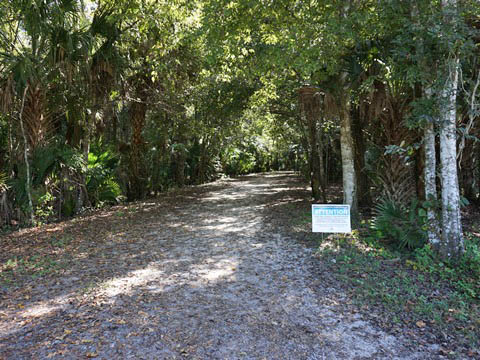 Cross Seminole Trail, FL