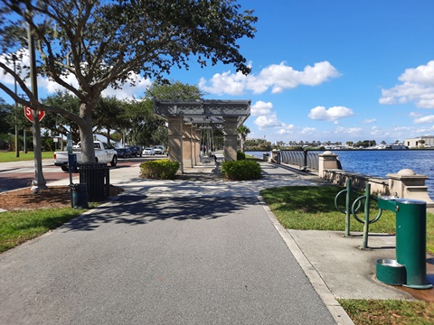 Sanford, Florida, biking, Seminole County, Lake Monroe, Sanford Riverwalk