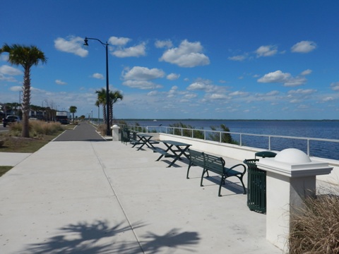 Sanford, Florida, biking, Seminole County, Lake Monroe, Sanford Riverwalk